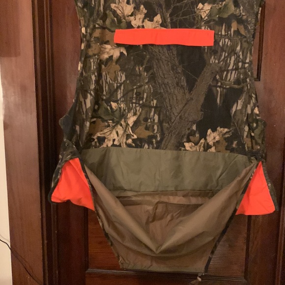 Hunting Vest Jacket - Picture 10 of 11